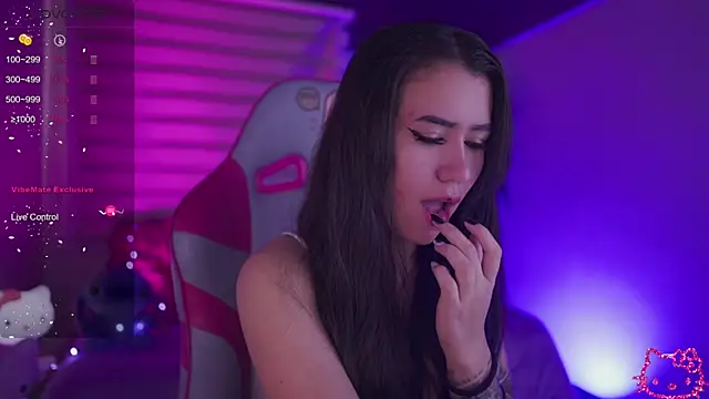  chloe moons  online show from 11-06-25, 02:10