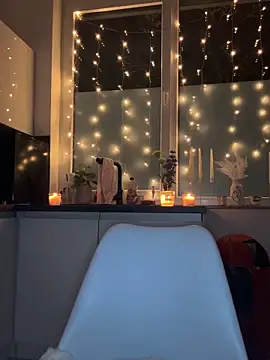 lisapeperoni online show from 02-23-26, 10:54