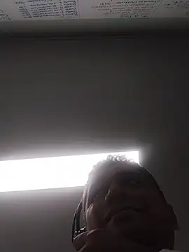 danigarci2307 online show from 02-22-26, 12:24