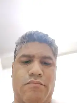 danigarci2307 online show from 11-26-25, 05:13