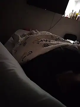 danigarci2307 online show from 11-10-25, 12:54