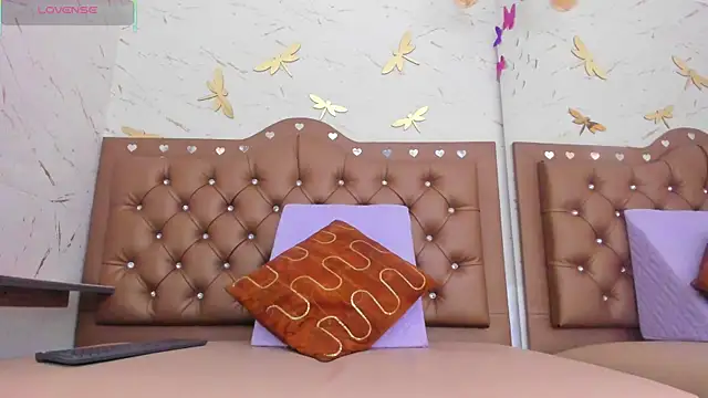 Zoe-Johnson  online show from 09-27-25, 10:16