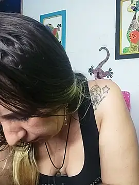 isabella lovem online show from 11-14-25, 12:31