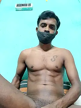 Snapshot of ShinuRoy chatting on 09-23-25, 11:56 ShinuRoy online show from 09-23-25, 11:56