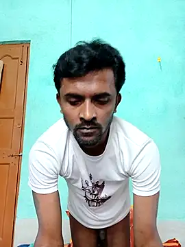 Snapshot of ShinuRoy chatting on 11-18-25, 12:37 ShinuRoy online show from 11-18-25, 12:37