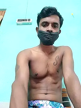 Snapshot of ShinuRoy chatting on 09-23-25, 01:45 ShinuRoy online show from 09-23-25, 01:45