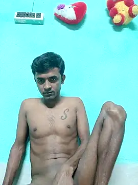 Snapshot of ShinuRoy chatting on 10-17-25, 10:11 ShinuRoy online show from 10-17-25, 10:11