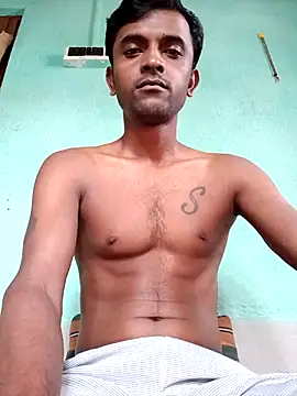 Snapshot of ShinuRoy chatting on 09-18-25, 12:35 ShinuRoy online show from 09-18-25, 12:35