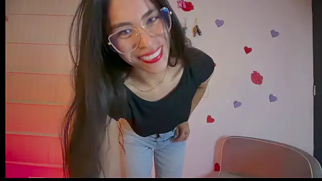 Snapshot of sasha_jonne chatting on 06-22-26, 01:44 sasha jonne online show from 06-22-26, 01:44