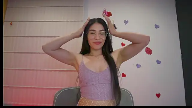 Snapshot of sasha_jonne chatting on 06-02-26, 02:00 sasha jonne online show from 06-02-26, 02:00