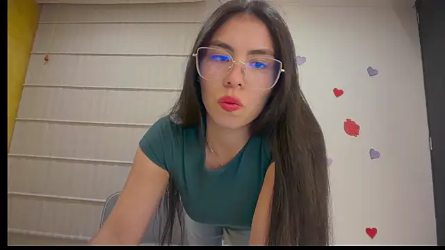 Snapshot of sasha_jonne chatting on 05-25-26, 02:22 sasha jonne online show from 05-25-26, 02:22