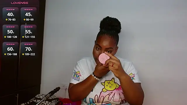 Kayla21  online show from 02-05-26, 01:07