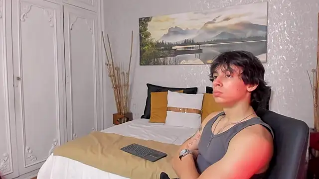 Snapshot of Tyler_durten chatting on 02-12-26, 03:39 Tyler durten online show from 02-12-26, 03:39