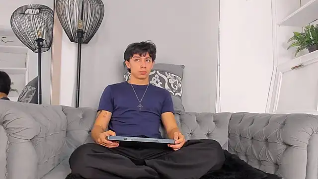 Tyler durten online show from 10-18-25, 03:08