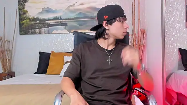 Snapshot of Tyler_durten chatting on 02-24-26, 03:18 Tyler durten online show from 02-24-26, 03:18