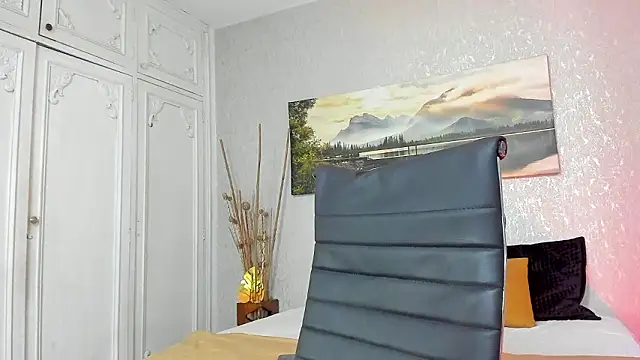 Snapshot of Tyler_durten chatting on 03-03-26, 03:13 Tyler durten online show from 03-03-26, 03:13