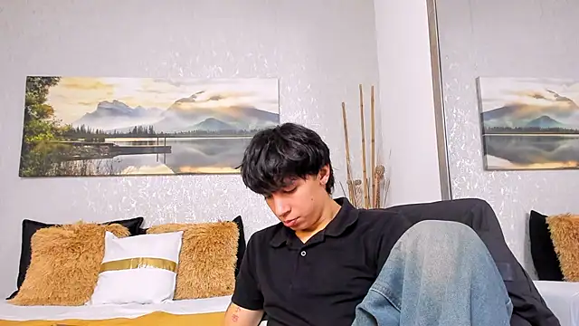 Tyler durten online show from 11-18-25, 03:10