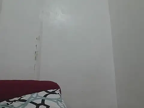 Snapshot of sexy_licious69 chatting on 02-11-26, 01:00 sexy licious69 online show from 02-11-26, 01:00
