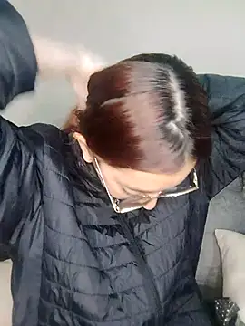 AnnieSparkle online show from 10-03-25, 12:03