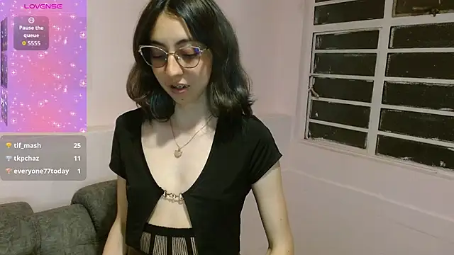 AnnieSparkle online show from 11-06-25, 11:42