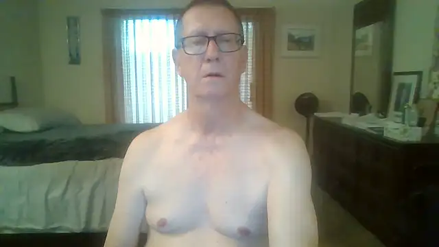 Snapshot of camminmichaellll chatting on 09-29-25, 11:21 camminmichaellll online show from 09-29-25, 11:21