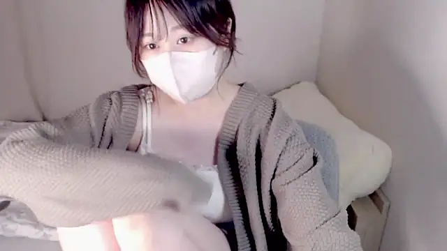 Snapshot of mi__san chatting on 10-21-25, 10:03 mi  san online show from 10-21-25, 10:03