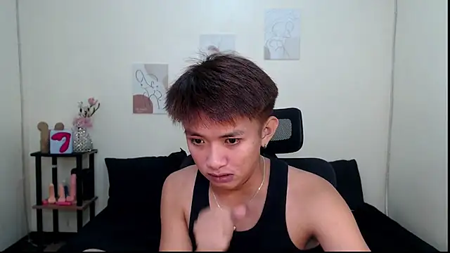 hugecockashton6996 online show from 09-26-25, 06:53