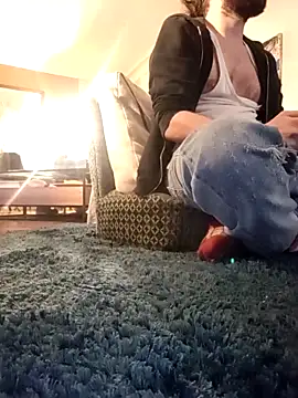 Titilouonlyf69 online show from 12-18-25, 12:27