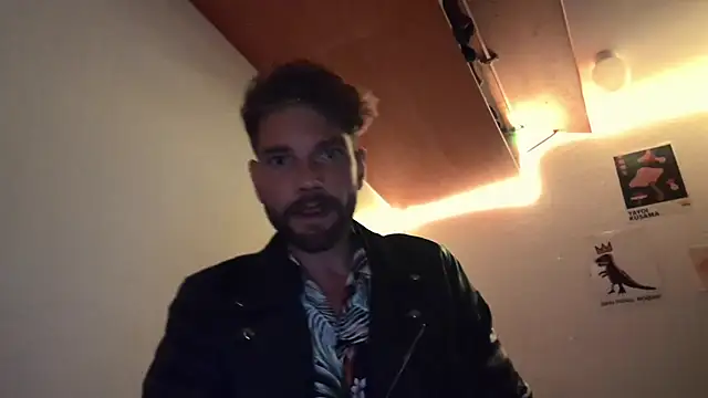 SweetBoyToy online show from 09-18-25, 03:53