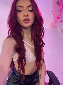 Snapshot of LucyGray chatting on 09-10-25, 05:50 LucyGray online show from 09-10-25, 05:50