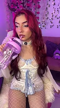 Snapshot of LucyGray chatting on 06-08-26, 04:35 LucyGray online show from 06-08-26, 04:35