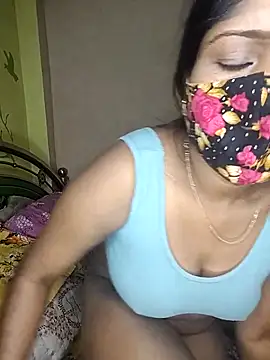 Snapshot of Love143A chatting on 12-22-25, 09:42 Love143A online show from 12-22-25, 09:42