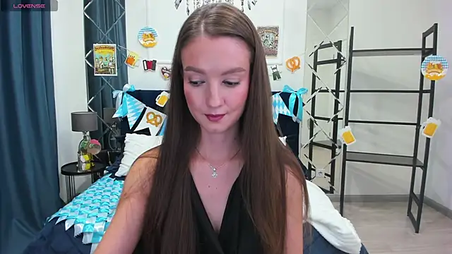 LoraSunnyy online show from 10-03-25, 08:16