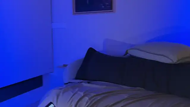 Snapshot of Sir_box chatting on 02-28-26, 11:26 Sir box online show from 02-28-26, 11:26