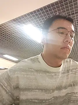 Snapshot of nnnnnan9527 chatting on 09-28-25, 02:07 nnnnnan9527 online show from 09-28-25, 02:07