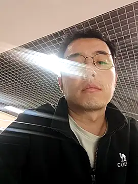 Snapshot of nnnnnan9527 chatting on 10-15-25, 07:49 nnnnnan9527 online show from 10-15-25, 07:49