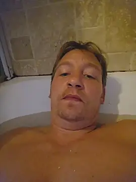 justeadeux online show from 11-06-25, 04:11