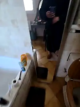 Snapshot of justeadeux chatting on 02-23-26, 08:15 justeadeux online show from 02-23-26, 08:15