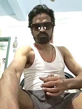 Snapshot of Mr_xxx007@xh chatting on 04-30-26, 03:52 Mr xxx007xh online show from 04-30-26, 03:52
