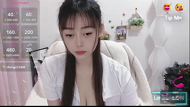 Abb-qiaoyi online show from 12-04-25, 09:19