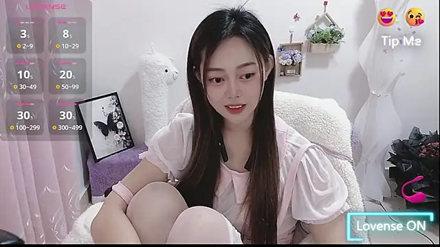 Abb-qiaoyi online show from 11-28-25, 03:39