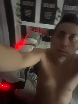 Snapshot of B3toBaby chatting on 01-18-26, 03:43 B3toBaby online show from 01-18-26, 03:43