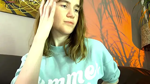 velina   online show from 09-25-25, 07:53