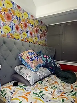 Filthymaddymilfy25 online show from 02-05-26, 05:47