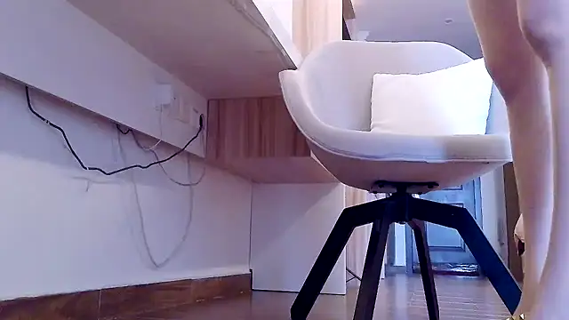 Tianxin6 online show from 10-27-25, 11:27