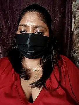 Snapshot of tamilrohini chatting on 11-17-25, 01:53 tamilrohini online show from 11-17-25, 01:53