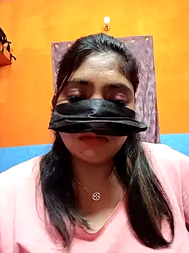 Snapshot of tamilrohini chatting on 10-27-25, 06:42 tamilrohini online show from 10-27-25, 06:42