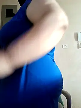 Snapshot of sexy_love997 chatting on 10-13-25, 04:30 sexy love997 online show from 10-13-25, 04:30