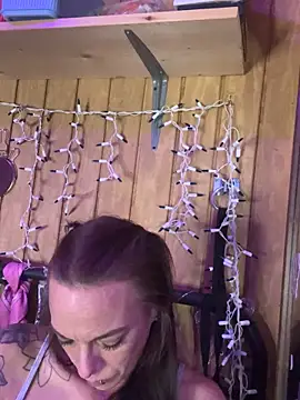 Kacinichole online show from 10-10-25, 05:19