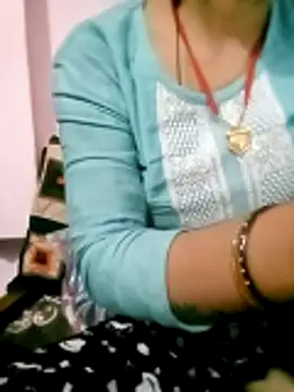 Hot tin74 online show from 04-11-26, 04:10